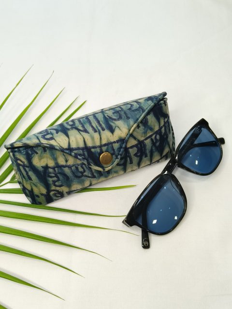 Marble Print Gaji Goggles cover