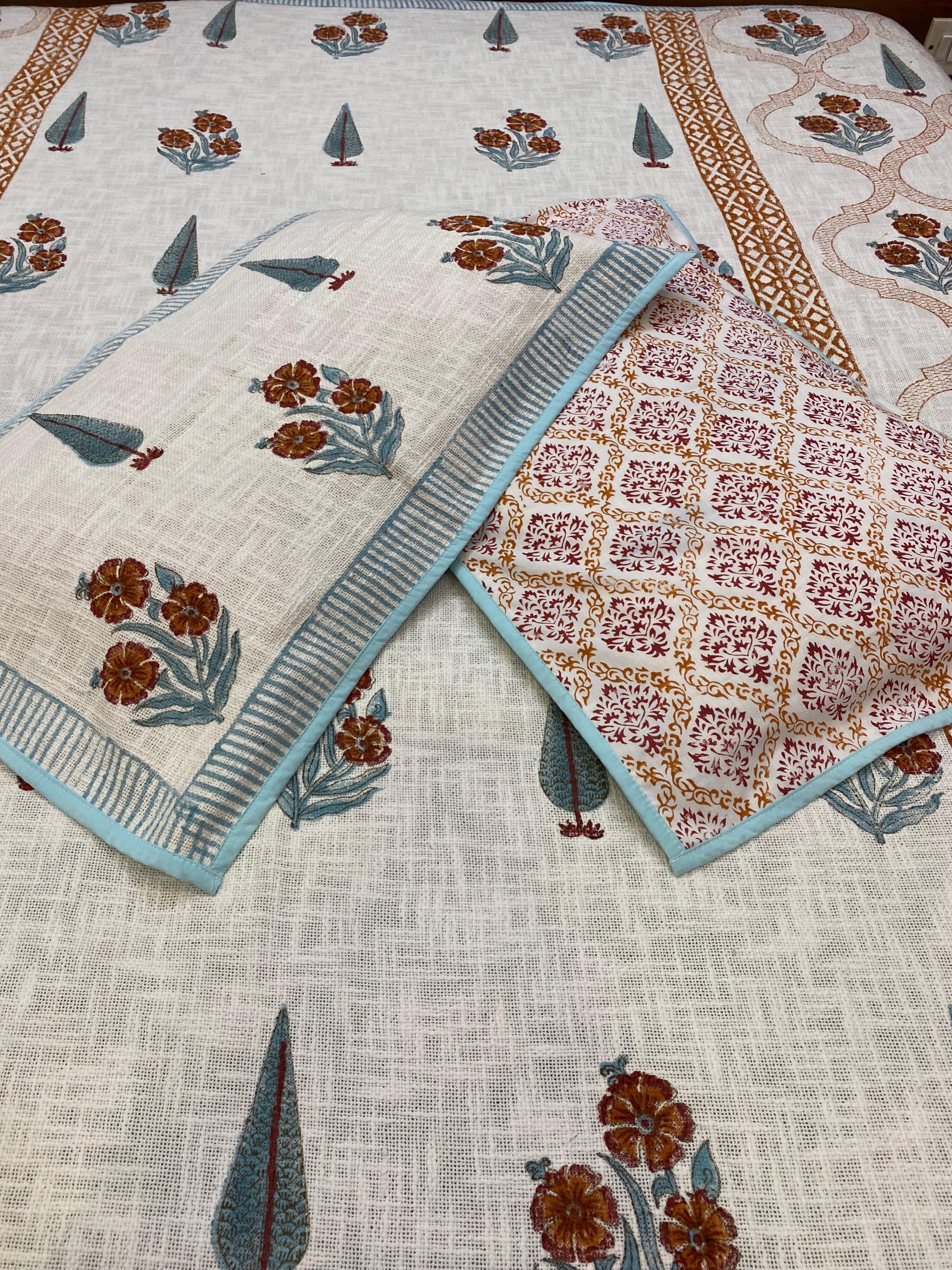 Floral Mughal Butta with Panels Handblock-print Jute Queen Size Bedsheet - Image 3